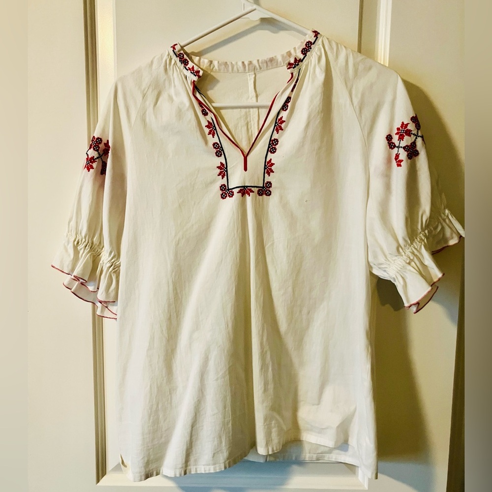 Vintage Ukrainian Vyshivanka shirt